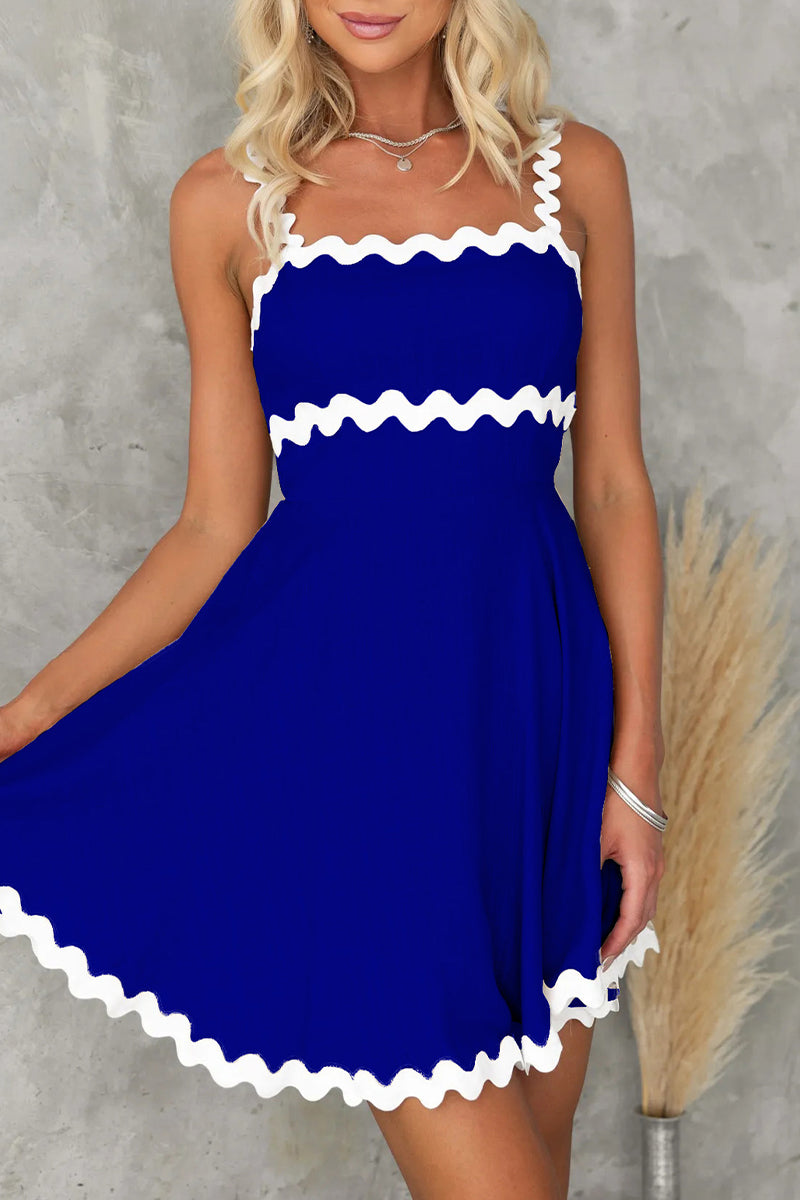 Sweet Elegant Ripple Contrast Square Collar Sling Dress Dresses