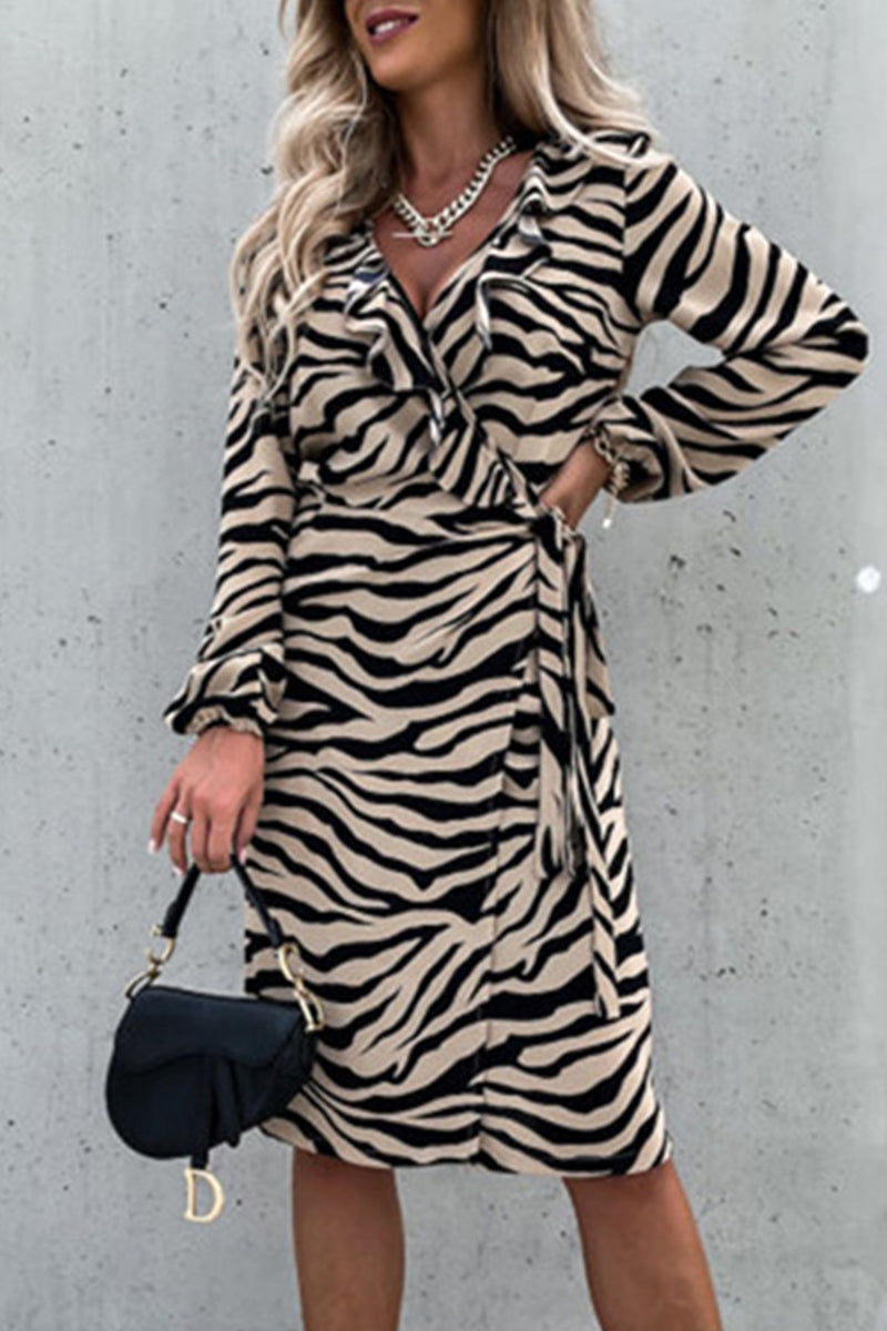 Casual Vintage Animal Print Print Frenulum V Neck Printed Dresses