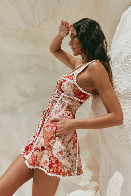 Floral Lace Sweetheart Neck Mini Dress